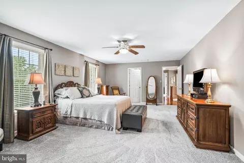 Bedroom - 2214 W Greenleaf Dr, Frederick, MD 21702 photo 3 of 8