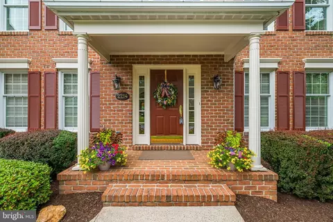 Exterior - 2214 W Greenleaf Dr, Frederick, MD 21702 photo 3 of 6