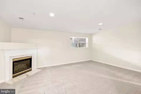 Living - 1638 Wheyfield Dr, Frederick, MD 21701 photo 2 of 4