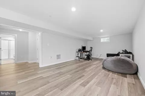 Entry Way - 1906 Gladstone St, Frederick, MD 21702 photo 14 of 14