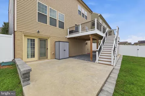 Exterior - 1906 Gladstone St, Frederick, MD 21702 photo 7 of 15
