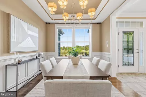 Dining - 731 Holden Rd, Frederick, MD 21701 photo 2 of 5