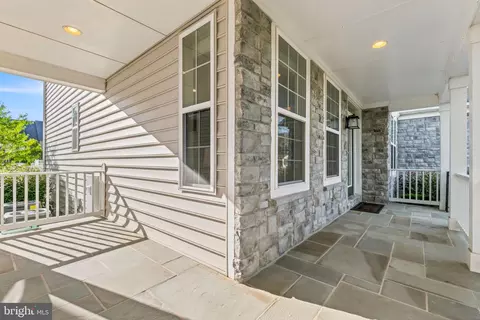 Exterior - 731 Holden Rd, Frederick, MD 21701 photo 3 of 5