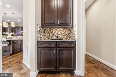 Entry Way - 731 Holden Rd, Frederick, MD 21701 photo 3 of 16