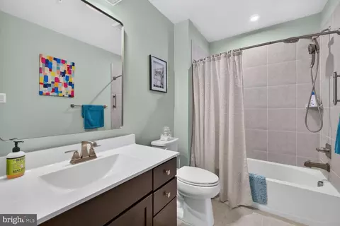 Bath - 5307 Crape Myrtle Dr, Frederick, MD 21703 photo 2 of 3