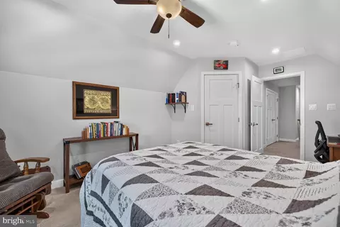 Bedroom - 5307 Crape Myrtle Dr, Frederick, MD 21703 photo 4 of 5
