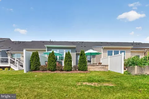 Exterior - 5307 Crape Myrtle Dr, Frederick, MD 21703 photo 2 of 4