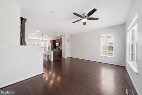 Living - 6251 Alexa St, Frederick, MD 21703 photo 6 of 7