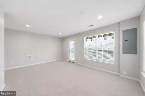 Living - 6251 Alexa St, Frederick, MD 21703 photo 4 of 7