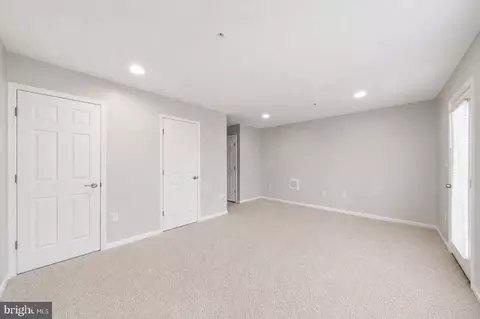 Living - 6251 Alexa St, Frederick, MD 21703 photo 3 of 7
