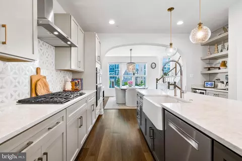 Kitchen - 962 Holden Rd, Frederick, MD 21701 photo 3 of 6
