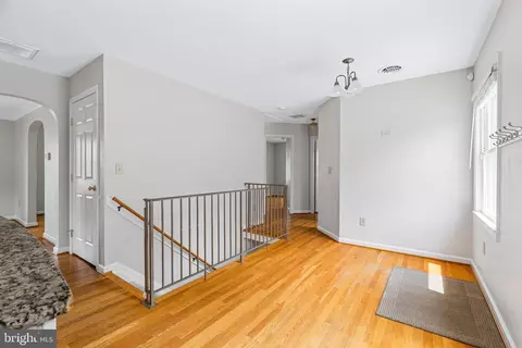 Entry Way - 708 E Main St, Middletown, MD 21769 photo 2 of 4