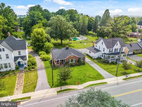 View/Area - 708 E Main St, Middletown, MD 21769 photo 3 of 22