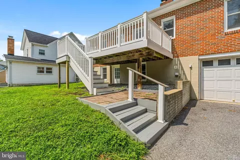 Exterior - 708 E Main St, Middletown, MD 21769 photo 6 of 10