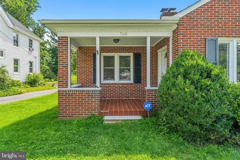 Exterior - 708 E Main St, Middletown, MD 21769 photo 2 of 10