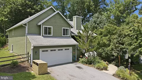 10293 Huron Trl, New Market, MD 21774