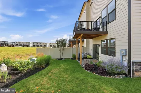 Exterior - 486 Tiller St, Frederick, MD 21701 photo 6 of 10