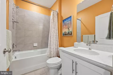 Bath - 486 Tiller St, Frederick, MD 21701 photo 2 of 2