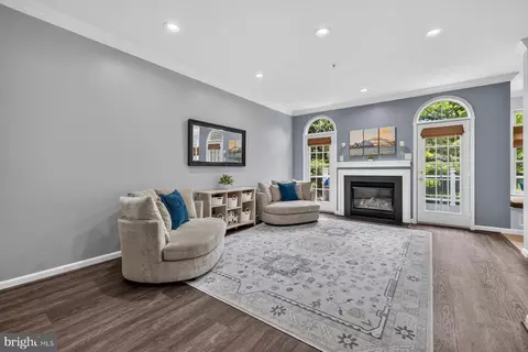 2414 Rippling Brook Rd, Frederick, MD 21701 photo 2