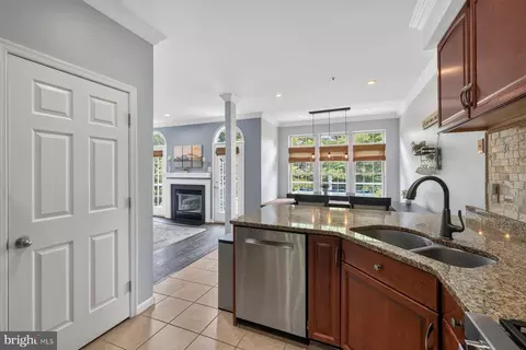 2414 Rippling Brook Rd, Frederick, MD 21701 photo 10