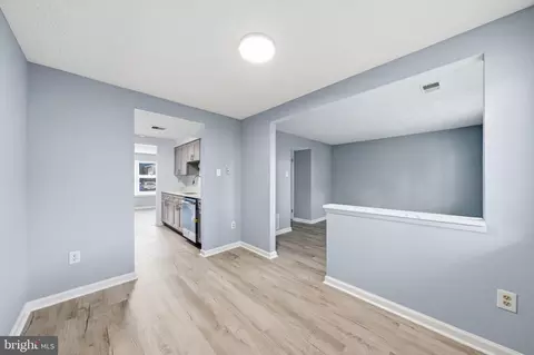 Entry Way - 5749 Charstone Ct, Frederick, MD 21703 photo 2 of 3