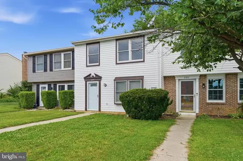 Exterior - 5749 Charstone Ct, Frederick, MD 21703 photo 10 of 10