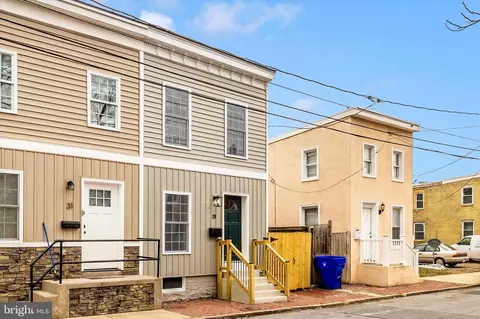 Exterior - 29 Winchester St, Frederick, MD 21701 photo 3 of 13