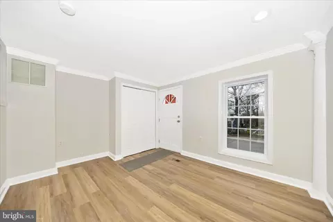 Entry Way - 29 Winchester St, Frederick, MD 21701 photo 3 of 9