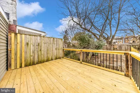 Exterior - 29 Winchester St, Frederick, MD 21701 photo 6 of 13