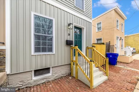 Exterior - 29 Winchester St, Frederick, MD 21701 photo 4 of 13