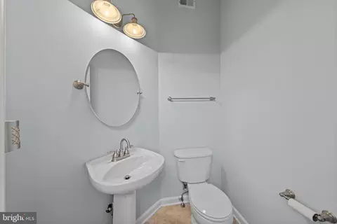 Bath - 5503 Westcott Cir, Frederick, MD 21703 photo 1 of 2