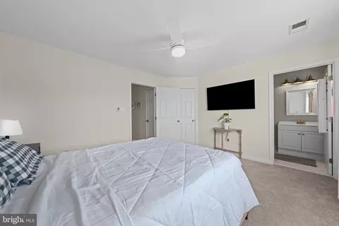 Bedroom - 5503 Westcott Cir, Frederick, MD 21703 photo 2 of 6