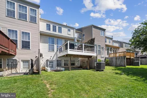 Exterior - 5503 Westcott Cir, Frederick, MD 21703 photo 5 of 7