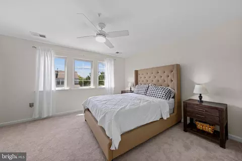 Bedroom - 5503 Westcott Cir, Frederick, MD 21703 photo 3 of 6