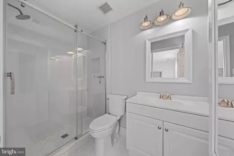 Bath - 5503 Westcott Cir, Frederick, MD 21703 photo 2 of 2