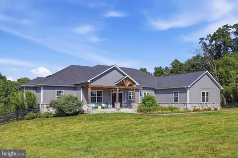 Exterior - 8225 A Ball Rd, Frederick, MD 21704 photo 8 of 8