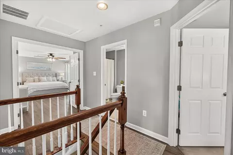 Entry Way - 126 Wheeler Ln, Frederick, MD 21702 photo 7 of 9