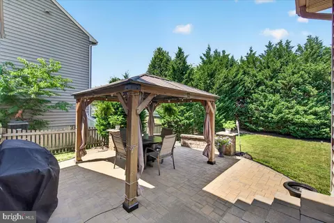 Exterior - 126 Wheeler Ln, Frederick, MD 21702 photo 8 of 12