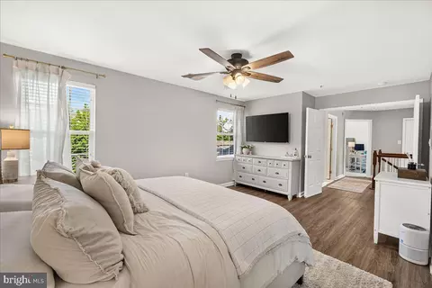 Bedroom - 126 Wheeler Ln, Frederick, MD 21702 photo 2 of 3