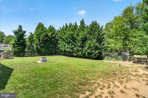 Exterior - 126 Wheeler Ln, Frederick, MD 21702 photo 11 of 12
