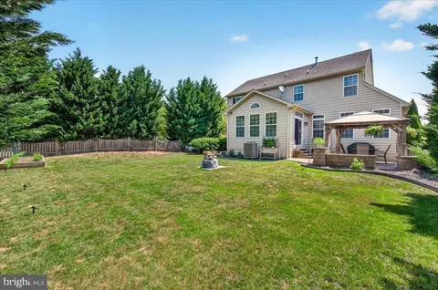 Exterior - 126 Wheeler Ln, Frederick, MD 21702 photo 6 of 12