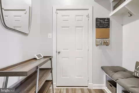 Entry Way - 1908 Gladstone St, Frederick, MD 21702 photo 8 of 20