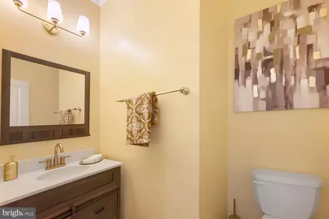 Bath - 1908 Gladstone St, Frederick, MD 21702 photo 1 of 3