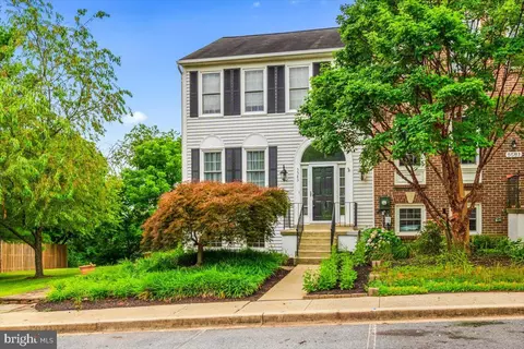 5583 Rivendell Pl, Frederick, MD 21703 photo 2