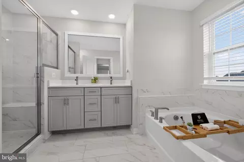 Entry Way - 2229 Denali Dr, Frederick, MD 21702 photo 5 of 7
