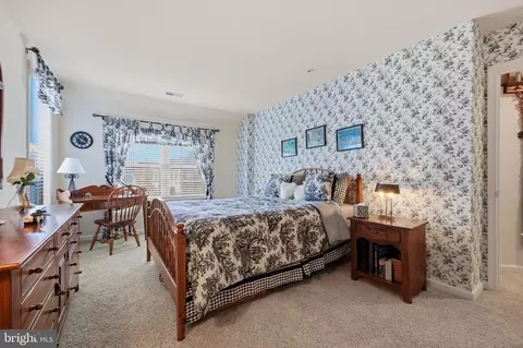 Bedroom - 3027 Palatine Dr, Frederick, MD 21701 photo 7 of 8