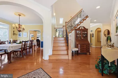 Entry Way - 3027 Palatine Dr, Frederick, MD 21701 photo 2 of 9