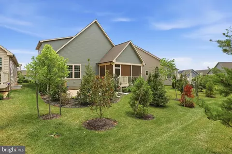 Exterior - 2605 Broadleaf Dr, Frederick, MD 21702 photo 9 of 19
