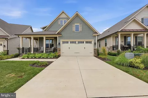 Exterior - 2605 Broadleaf Dr, Frederick, MD 21702 photo 13 of 19