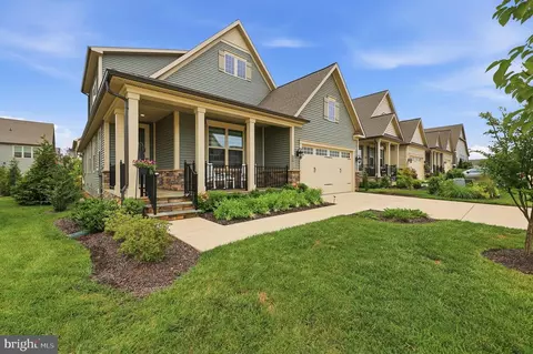 Exterior - 2605 Broadleaf Dr, Frederick, MD 21702 photo 16 of 19